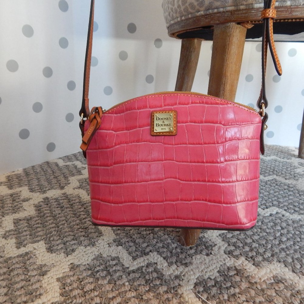 Dooney & Bourke Suki Crossbody Pink Croc NWT - Picture 15 of 16